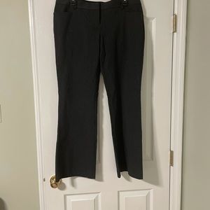 3/$25 Women’s Old Navy size 12 dark gray pants